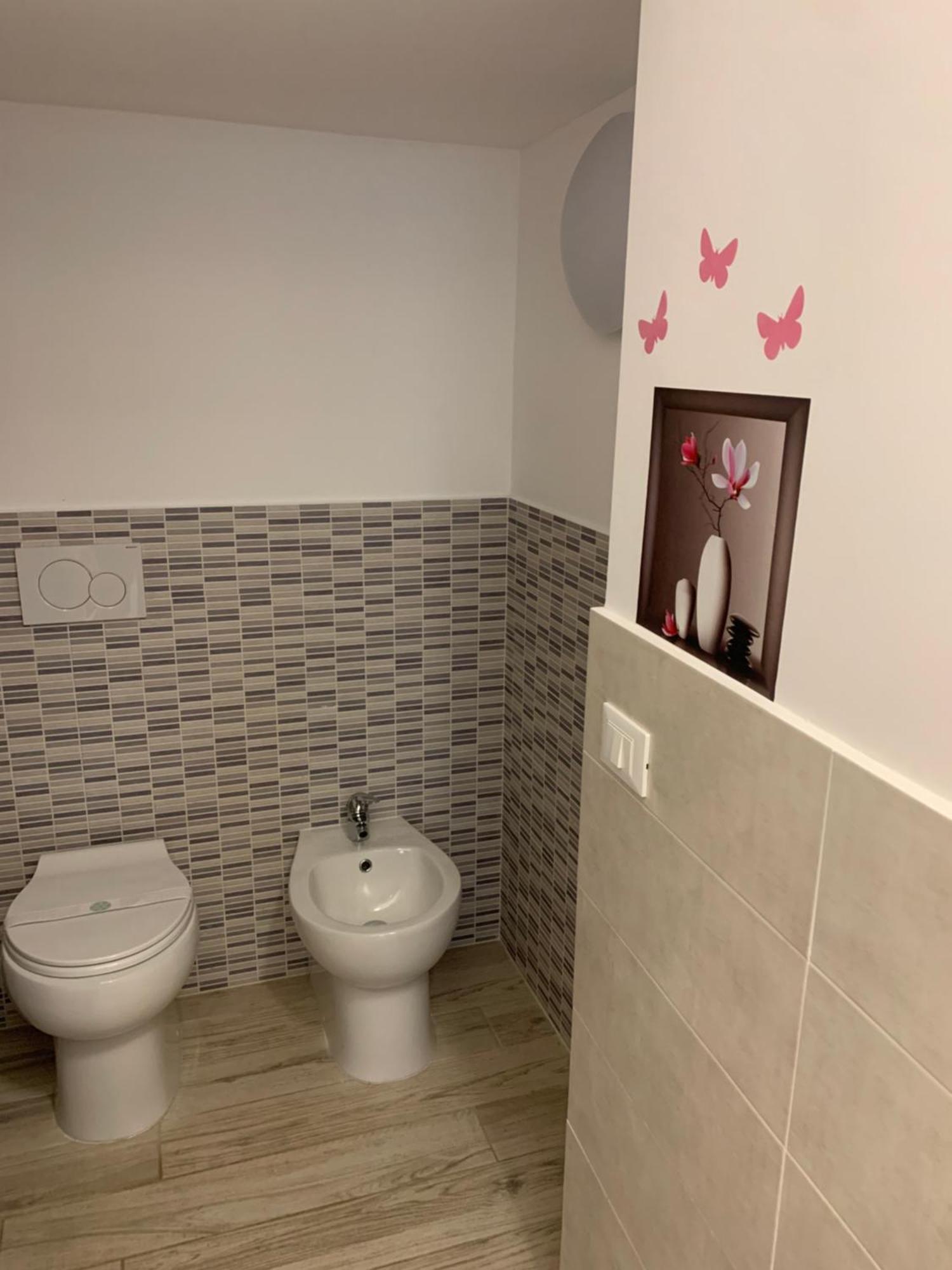 La Casa Di Ale-Appartamento Nuovissimo Milan Bagian luar foto